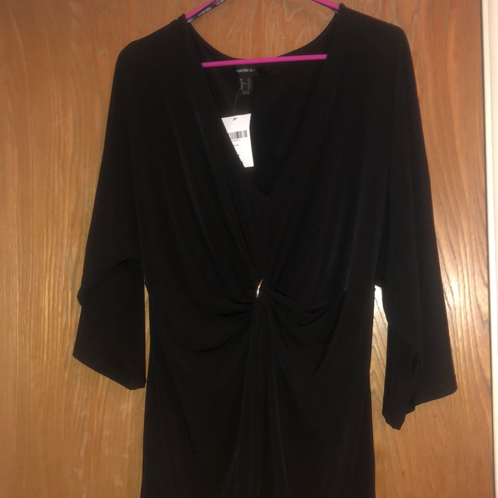 Forever 21 plus o ring twist dress